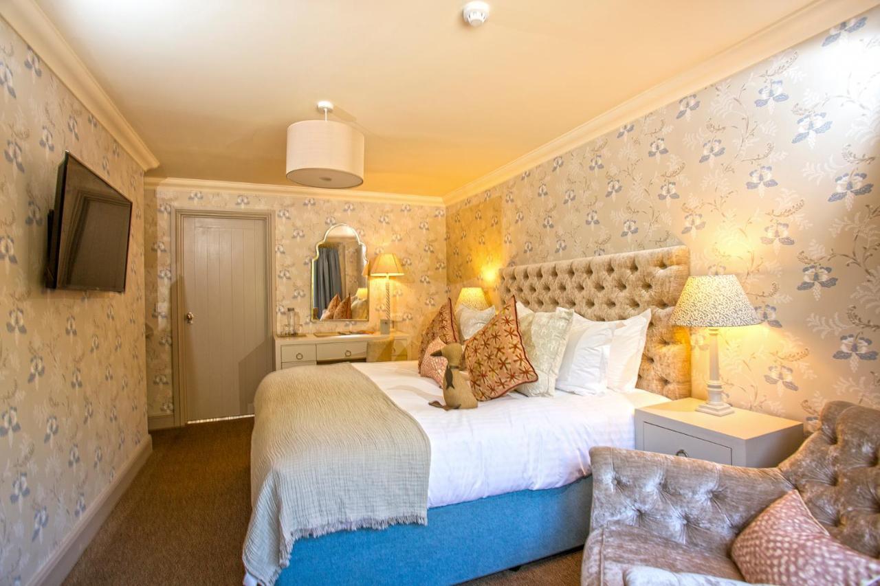 The Old Mill Otel Lymington Dış mekan fotoğraf